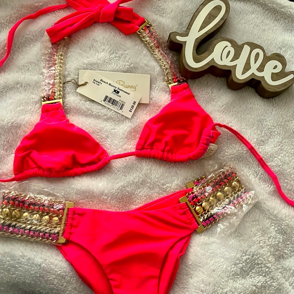 BEACH BUNNY SWIMWEAR DEJA VU BIKINI SET LIMITED EDITION & SOLD OUT💕